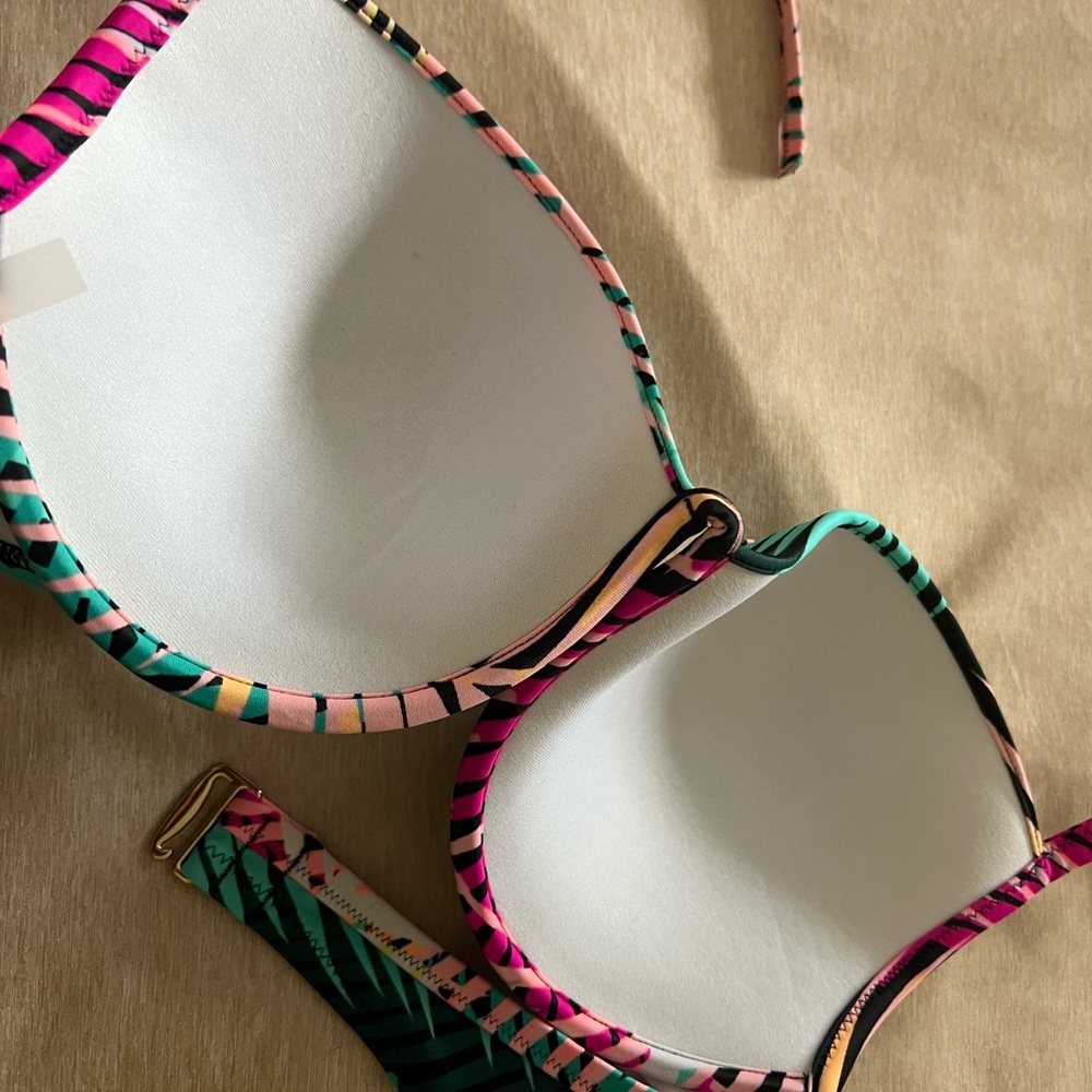 Shade & Shore Push Up Padded Bikini Top Multi Color Print Size 36D - Picture 10 of 12